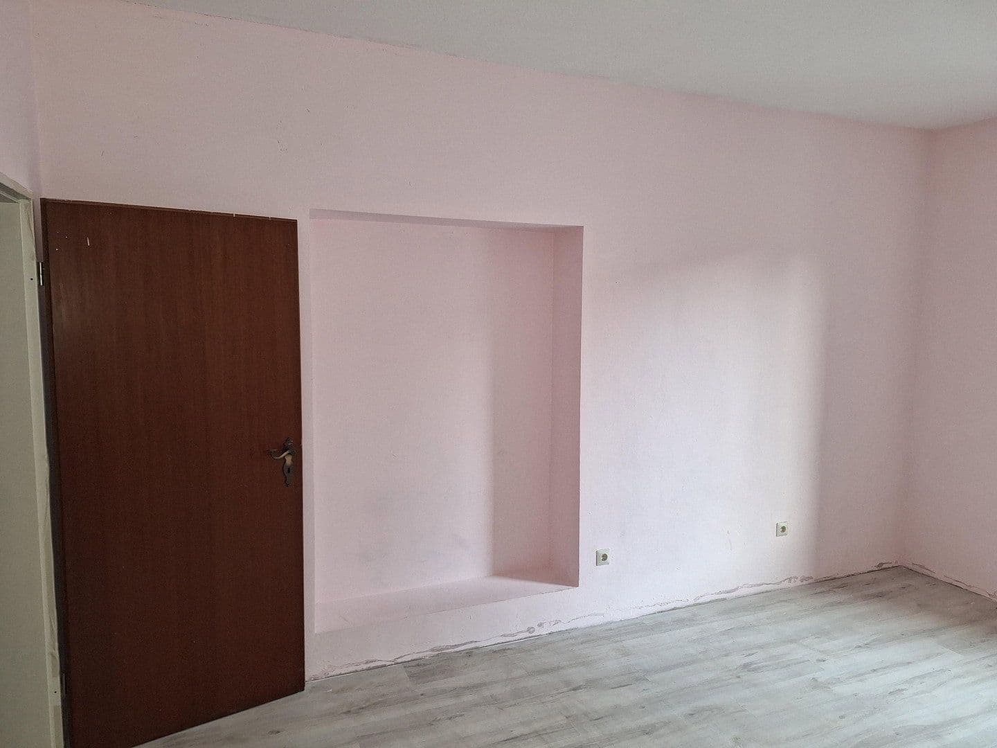 Pronájem bytu 1+1 20 m², Eckeseyer Str. 169, Hagen, Severní Porýní-Vestfálsko Pronájem bytu 1+1 20 m², Eckeseyer Str. 169, Hagen, Severní Porýní-Vestfálsko