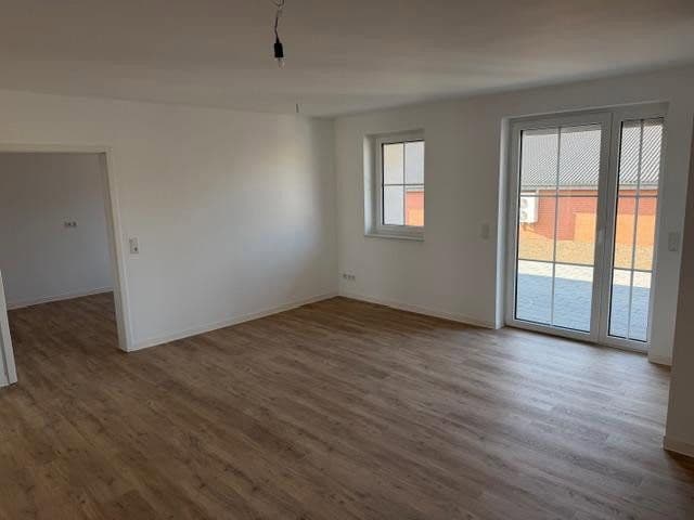 Prodej domu 90 m², pozemek 400 m², Feldberger Seenlandschaft, Mecklenburg-Vorpommern Prodej domu 90 m², pozemek 400 m², Feldberger Seenlandschaft, Mecklenburg-Vorpommern