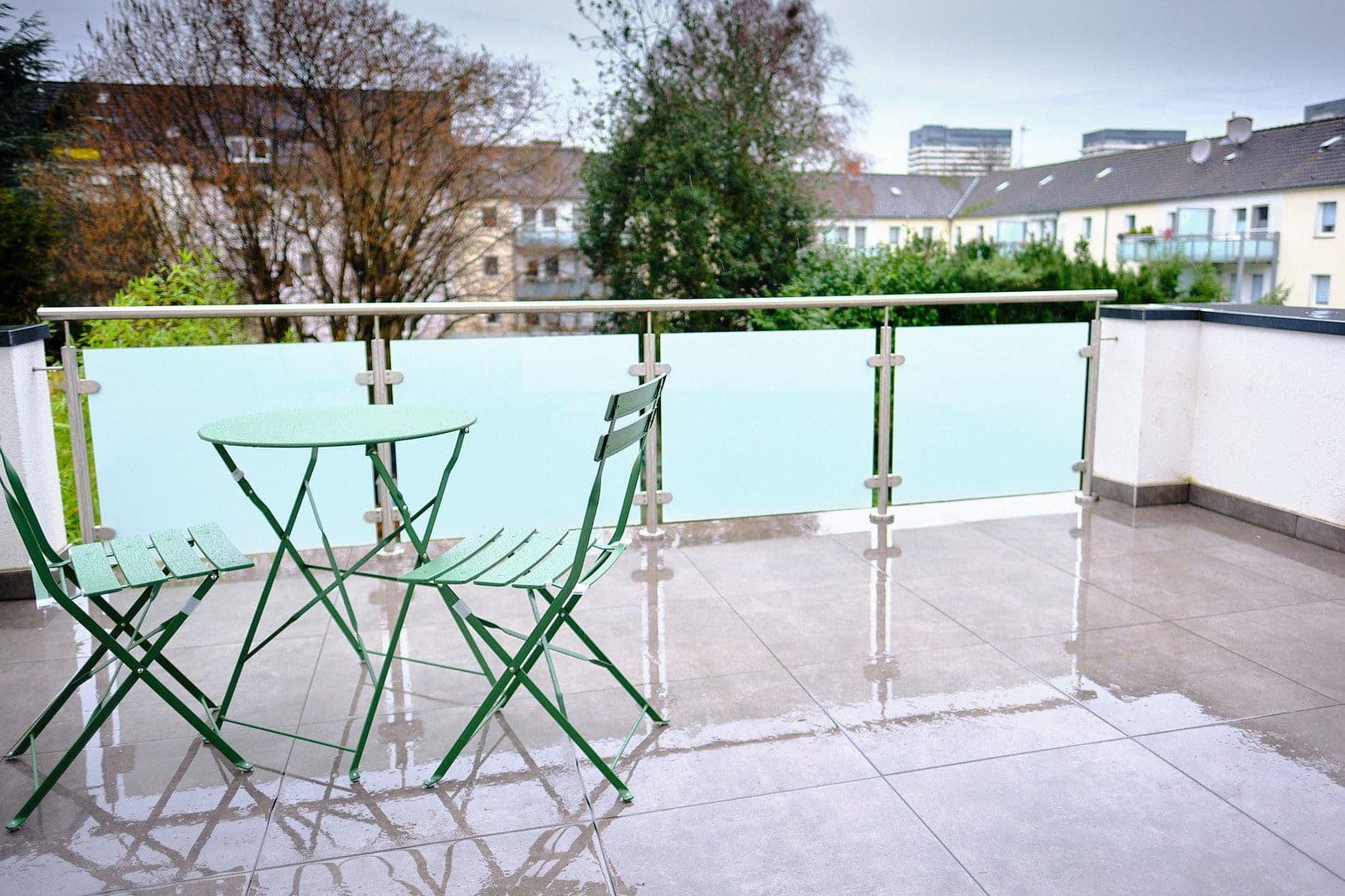 Pronájem bytu 2+1 80 m², Mülheim an der Ruhr, Severní Porýní-Vestfálsko Pronájem bytu 2+1 80 m², Mülheim an der Ruhr, Severní Porýní-Vestfálsko