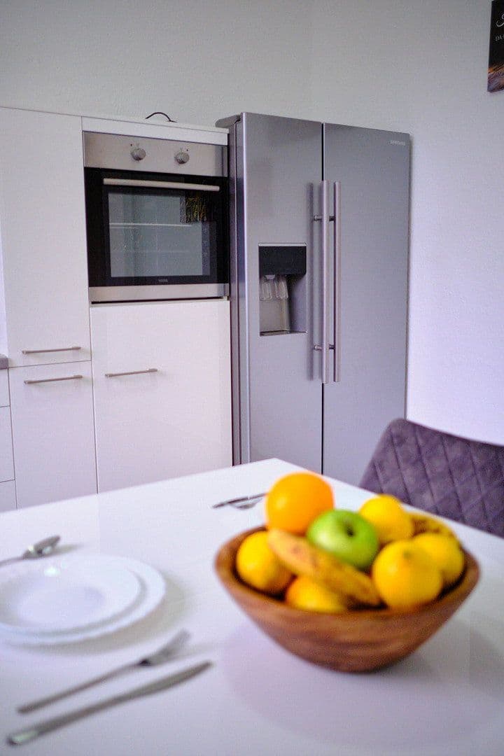 Pronájem bytu 2+1 80 m², Mülheim an der Ruhr, Severní Porýní-Vestfálsko Pronájem bytu 2+1 80 m², Mülheim an der Ruhr, Severní Porýní-Vestfálsko