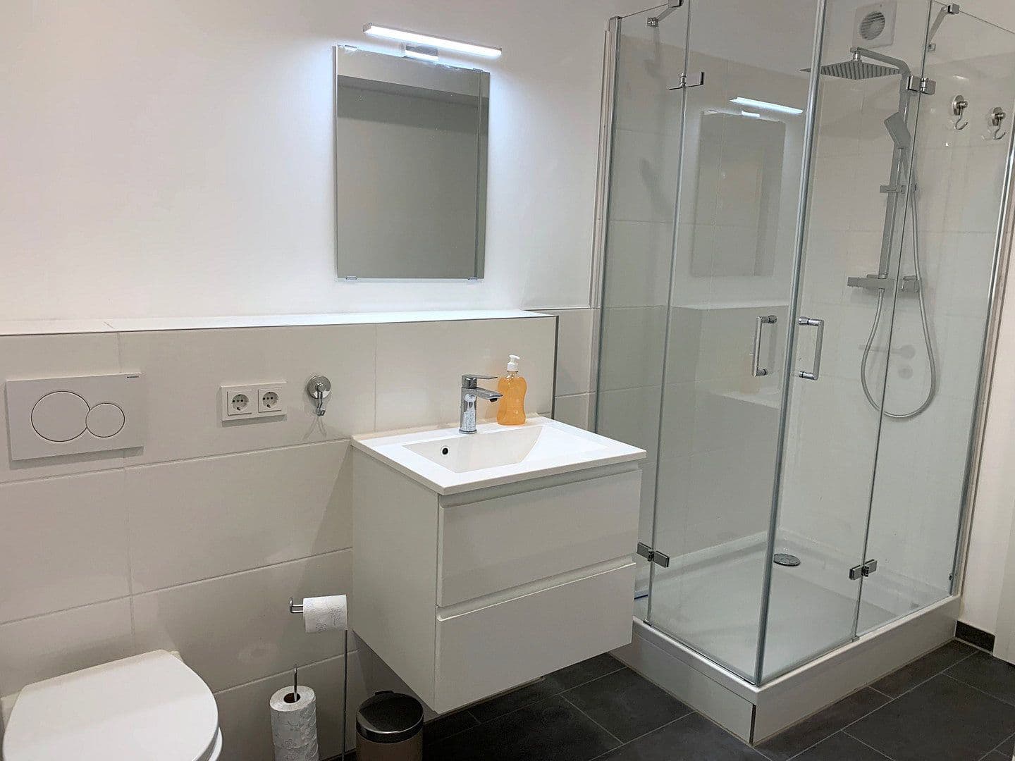 Pronájem bytu 2+1 55 m², Wrangelstraße 65, Hamburg, Hamburg Pronájem bytu 2+1 55 m², Wrangelstraße 65, Hamburg, Hamburg