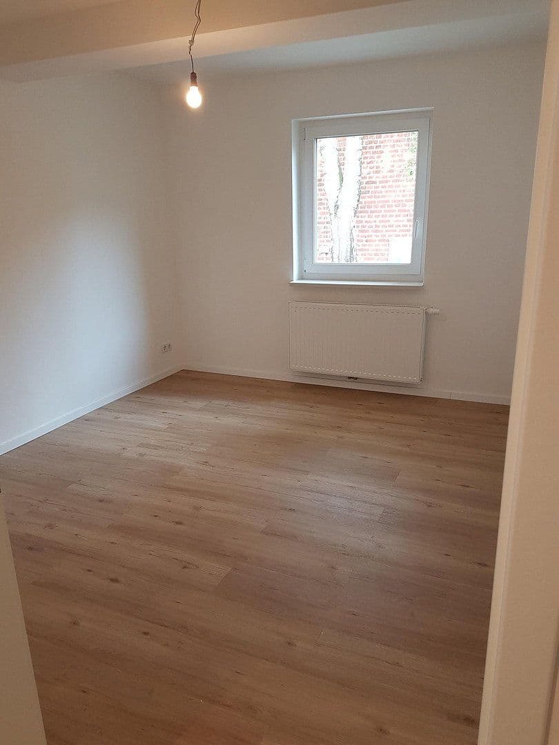 Pronájem bytu 3+1 92 m², Rosenstraße 11, Lauenburg/Elbe, Šlesvicko-Holštýnsko Pronájem bytu 3+1 92 m², Rosenstraße 11, Lauenburg/Elbe, Šlesvicko-Holštýnsko