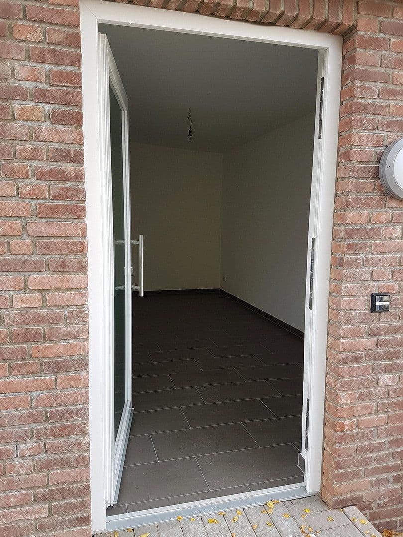 Pronájem bytu 3+1 92 m², Rosenstraße 11, Lauenburg/Elbe, Šlesvicko-Holštýnsko Pronájem bytu 3+1 92 m², Rosenstraße 11, Lauenburg/Elbe, Šlesvicko-Holštýnsko