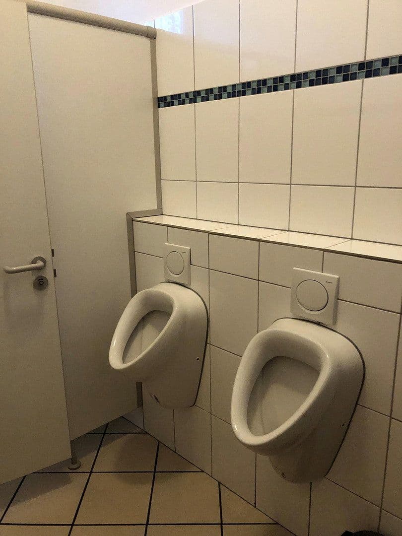 Pronájem nebytového prostoru 120 m², Kieler Str. 84, Lentföhrden, Šlesvicko-Holštýnsko Pronájem nebytového prostoru 120 m², Kieler Str. 84, Lentföhrden, Šlesvicko-Holštýnsko