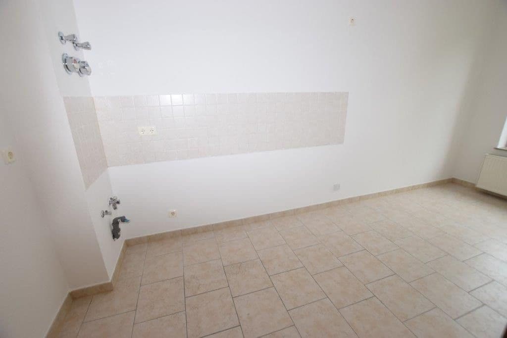 Prodej bytu 2+1 51 m², Lerchenstraße 19, Chemnitz, Sasko Prodej bytu 2+1 51 m², Lerchenstraße 19, Chemnitz, Sasko