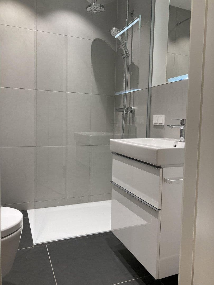 Pronájem bytu 2+1 67 m², Altonaer Straße 21, Berlin, Berlín Pronájem bytu 2+1 67 m², Altonaer Straße 21, Berlin, Berlín