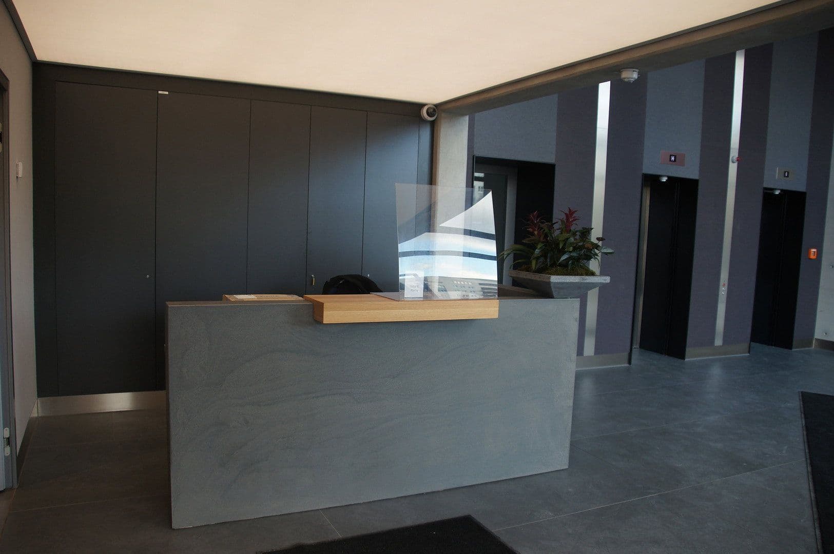 Pronájem bytu 2+1 67 m², Altonaer Straße 21, Berlin, Berlín Pronájem bytu 2+1 67 m², Altonaer Straße 21, Berlin, Berlín