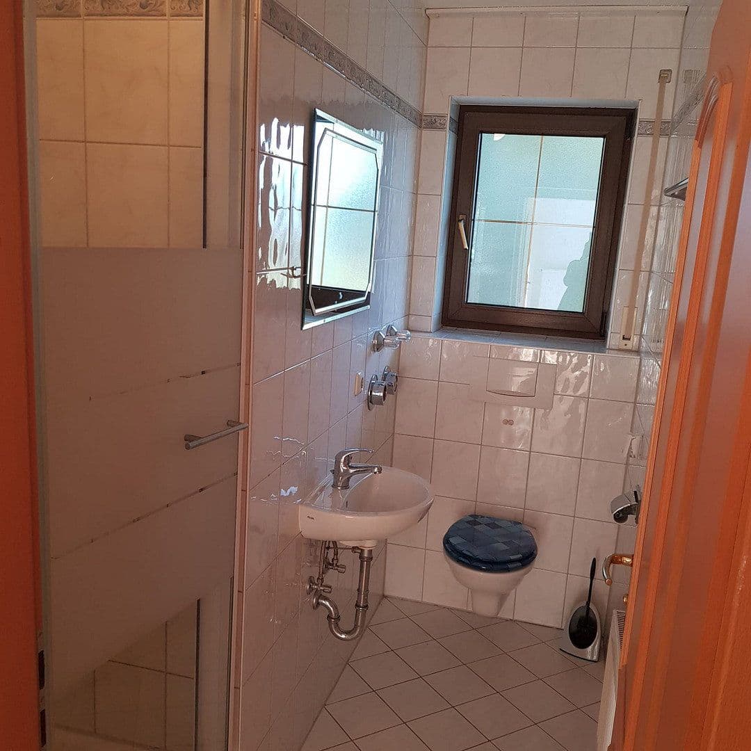 Pronájem bytu 3+1 82 m², Hinterm Hofanger, Taufkirchen, Bavorsko Pronájem bytu 3+1 82 m², Hinterm Hofanger, Taufkirchen, Bavorsko