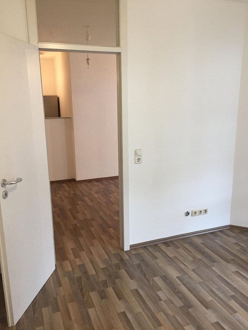 Pronájem bytu 2+1 50 m², Sterrenhofweg 43, Köln, Severní Porýní-Vestfálsko Pronájem bytu 2+1 50 m², Sterrenhofweg 43, Köln, Severní Porýní-Vestfálsko