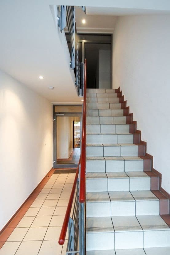 Pronájem bytu 2+1 50 m², Sterrenhofweg 43, Köln, Severní Porýní-Vestfálsko Pronájem bytu 2+1 50 m², Sterrenhofweg 43, Köln, Severní Porýní-Vestfálsko