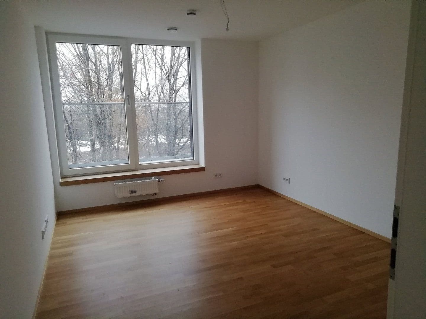 Pronájem bytu 4+1 95 m², Hohenzollernstraße 15, Holzgerlingen, Bádensko-Württembersko Pronájem bytu 4+1 95 m², Hohenzollernstraße 15, Holzgerlingen, Bádensko-Württembersko