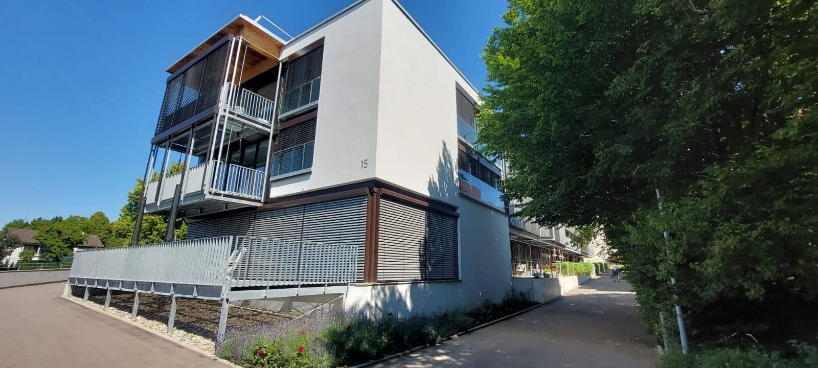 Pronájem bytu 4+1 95 m², Hohenzollernstraße 15, Holzgerlingen, Bádensko-Württembersko Pronájem bytu 4+1 95 m², Hohenzollernstraße 15, Holzgerlingen, Bádensko-Württembersko