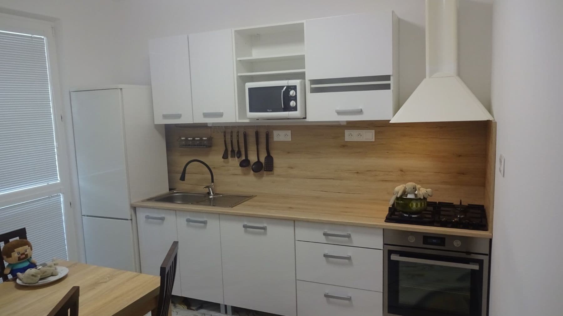 Pronájem bytu 3+1 70 m², Vígľašská, Petržalka, Bratislavský kraj Pronájem bytu 3+1 70 m², Vígľašská, Petržalka, Bratislavský kraj