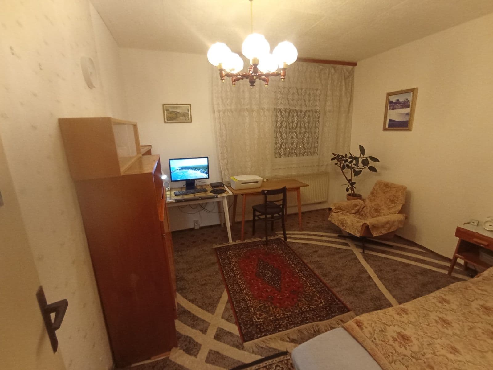 Prodej bytu 3+1 74 m², Konečná, Karlovy Vary, Karlovarský kraj Prodej bytu 3+1 74 m², Konečná, Karlovy Vary, Karlovarský kraj