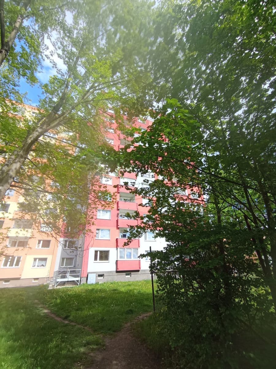 Prodej bytu 3+1 74 m², Konečná, Karlovy Vary, Karlovarský kraj Prodej bytu 3+1 74 m², Konečná, Karlovy Vary, Karlovarský kraj