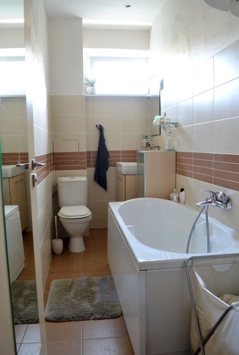 Prodej bytu 2+kk 39 m², Krchlebská, Praha, Praha Prodej bytu 2+kk 39 m², Krchlebská, Praha, Praha
