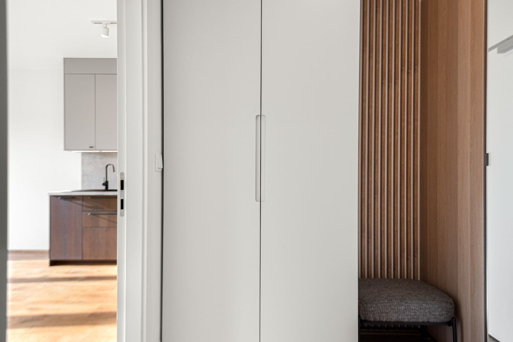 Pronájem bytu 2+kk 48 m², Poděbradská, Praha, Praha Pronájem bytu 2+kk 48 m², Poděbradská, Praha, Praha