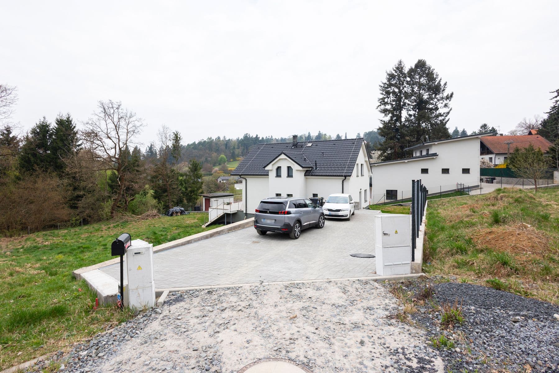 Prodej domu 220 m², pozemek 1.315 m², Božkov, Mnichovice, Středočeský kraj Prodej domu 220 m², pozemek 1.315 m², Božkov, Mnichovice, Středočeský kraj