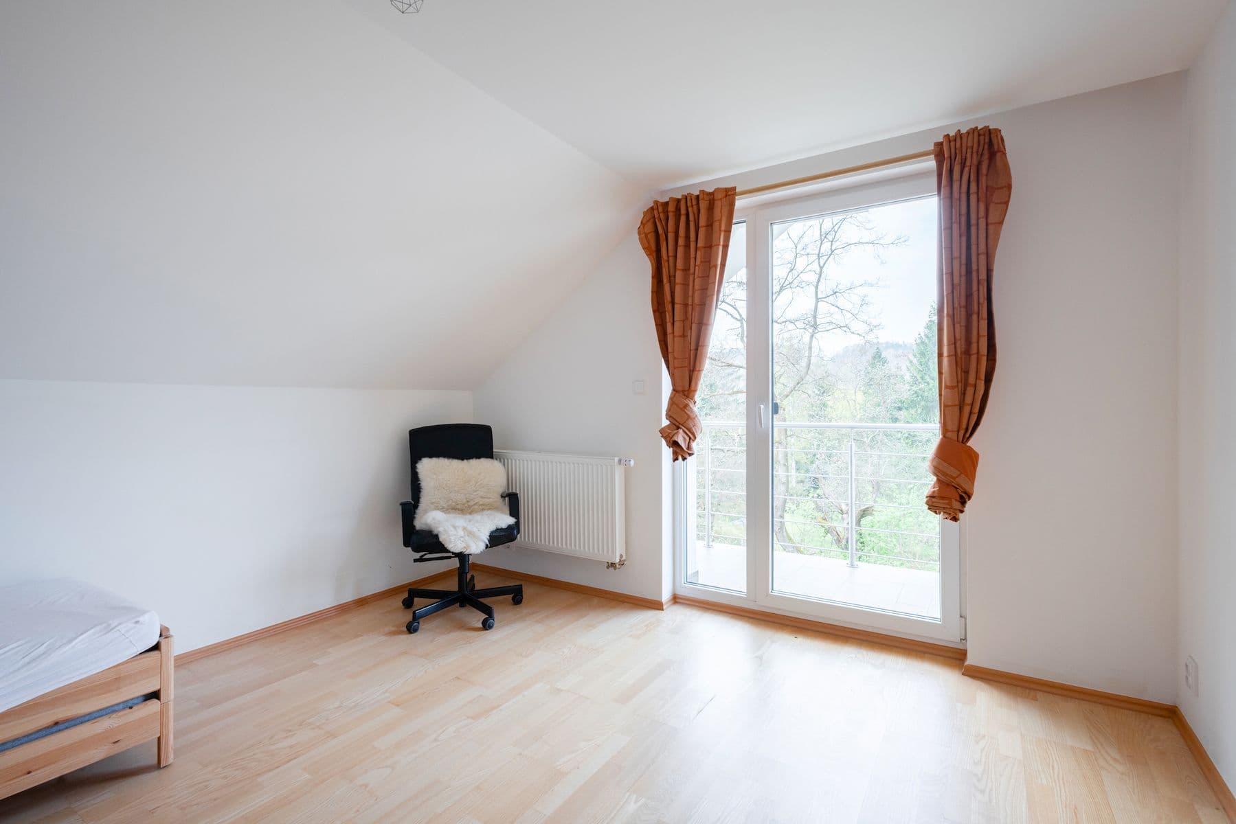 Prodej domu 220 m², pozemek 1.315 m², Božkov, Mnichovice, Středočeský kraj Prodej domu 220 m², pozemek 1.315 m², Božkov, Mnichovice, Středočeský kraj