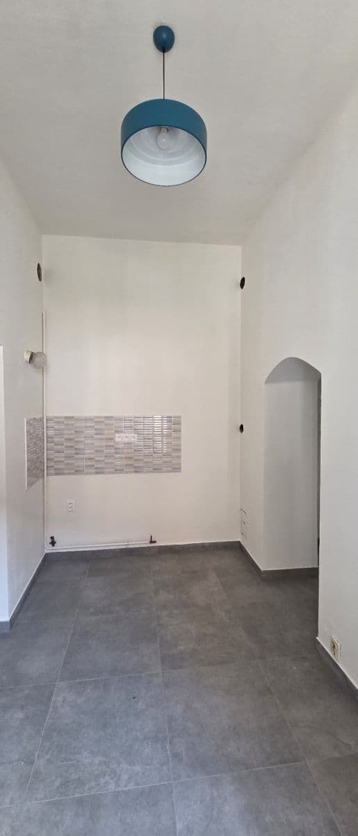 Pronájem bytu 1+kk 28 m², Hodolanská, Olomouc, Olomoucký kraj Pronájem bytu 1+kk 28 m², Hodolanská, Olomouc, Olomoucký kraj