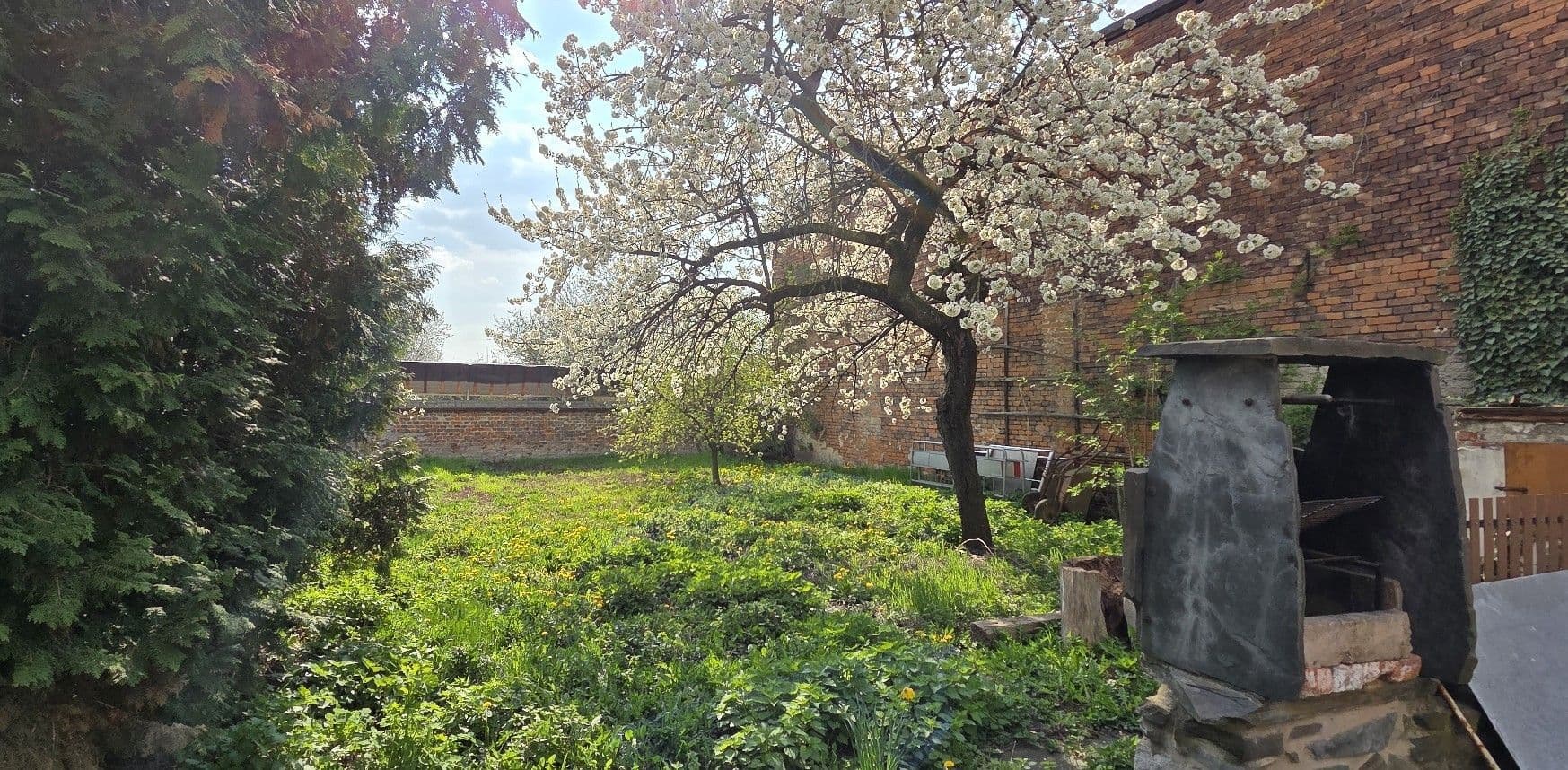 Pronájem bytu 1+kk 28 m², Hodolanská, Olomouc, Olomoucký kraj Pronájem bytu 1+kk 28 m², Hodolanská, Olomouc, Olomoucký kraj