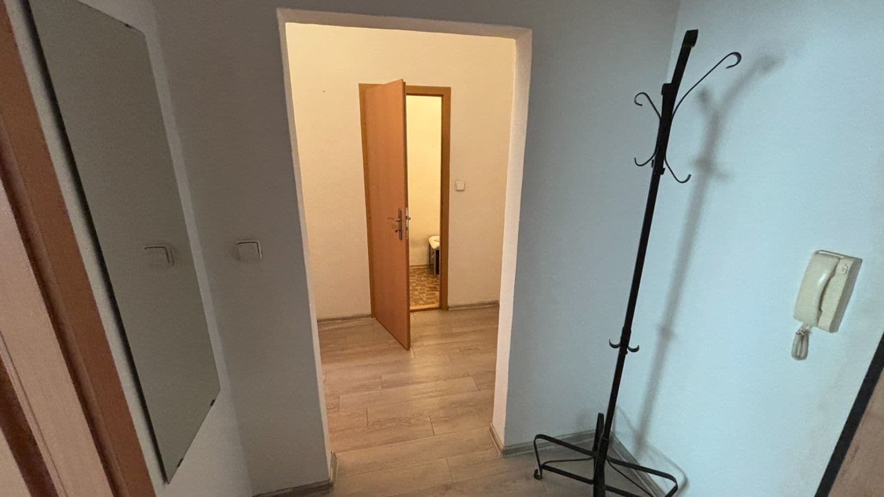 Pronájem bytu 2+kk 43 m², U Červeného kostela, Teplice, Ústecký kraj Pronájem bytu 2+kk 43 m², U Červeného kostela, Teplice, Ústecký kraj