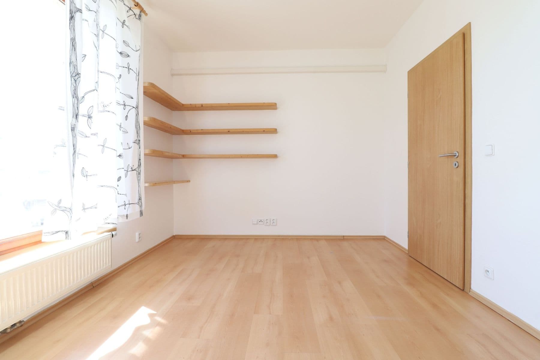 Pronájem bytu 3+kk 65 m², Jana Přibíka, Praha, Praha Pronájem bytu 3+kk 65 m², Jana Přibíka, Praha, Praha