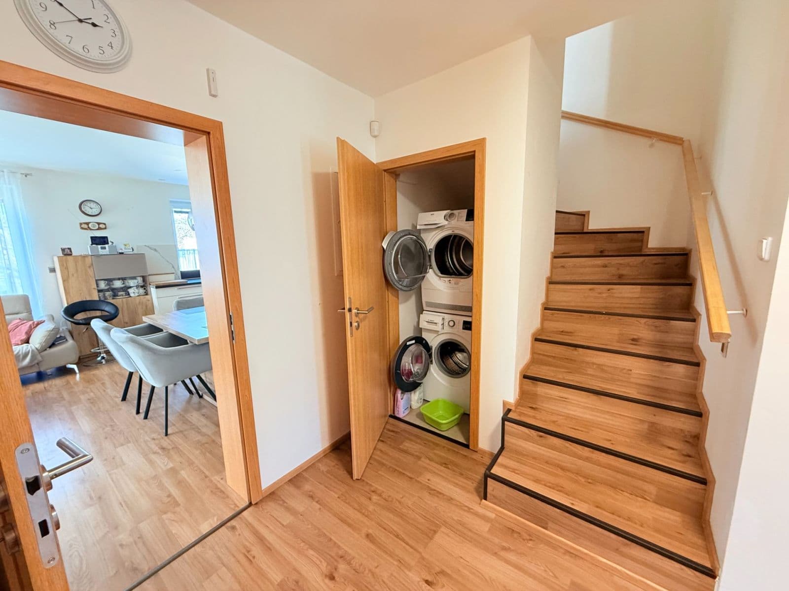 Prodej domu 120 m², pozemek 373 m², Na Obci, Hostouň, Středočeský kraj Prodej domu 120 m², pozemek 373 m², Na Obci, Hostouň, Středočeský kraj