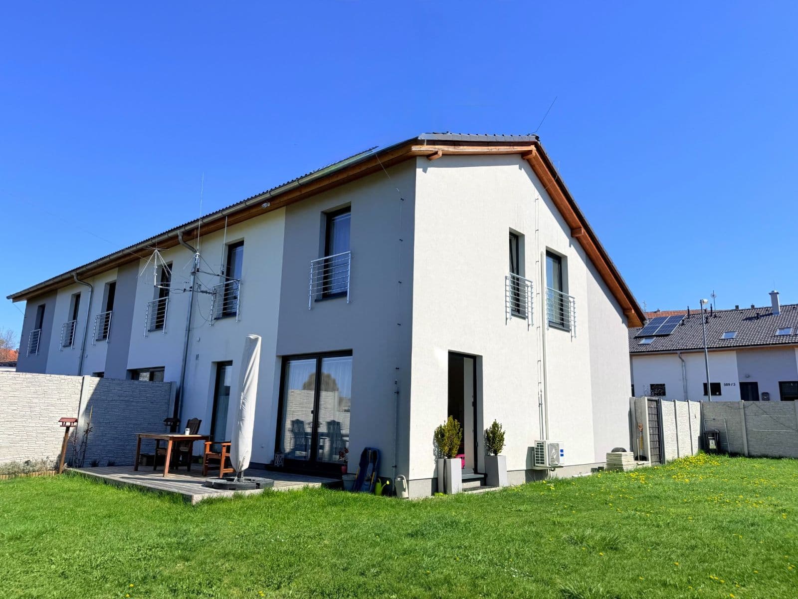 Prodej domu 120 m², pozemek 373 m², Na Obci, Hostouň, Středočeský kraj Prodej domu 120 m², pozemek 373 m², Na Obci, Hostouň, Středočeský kraj