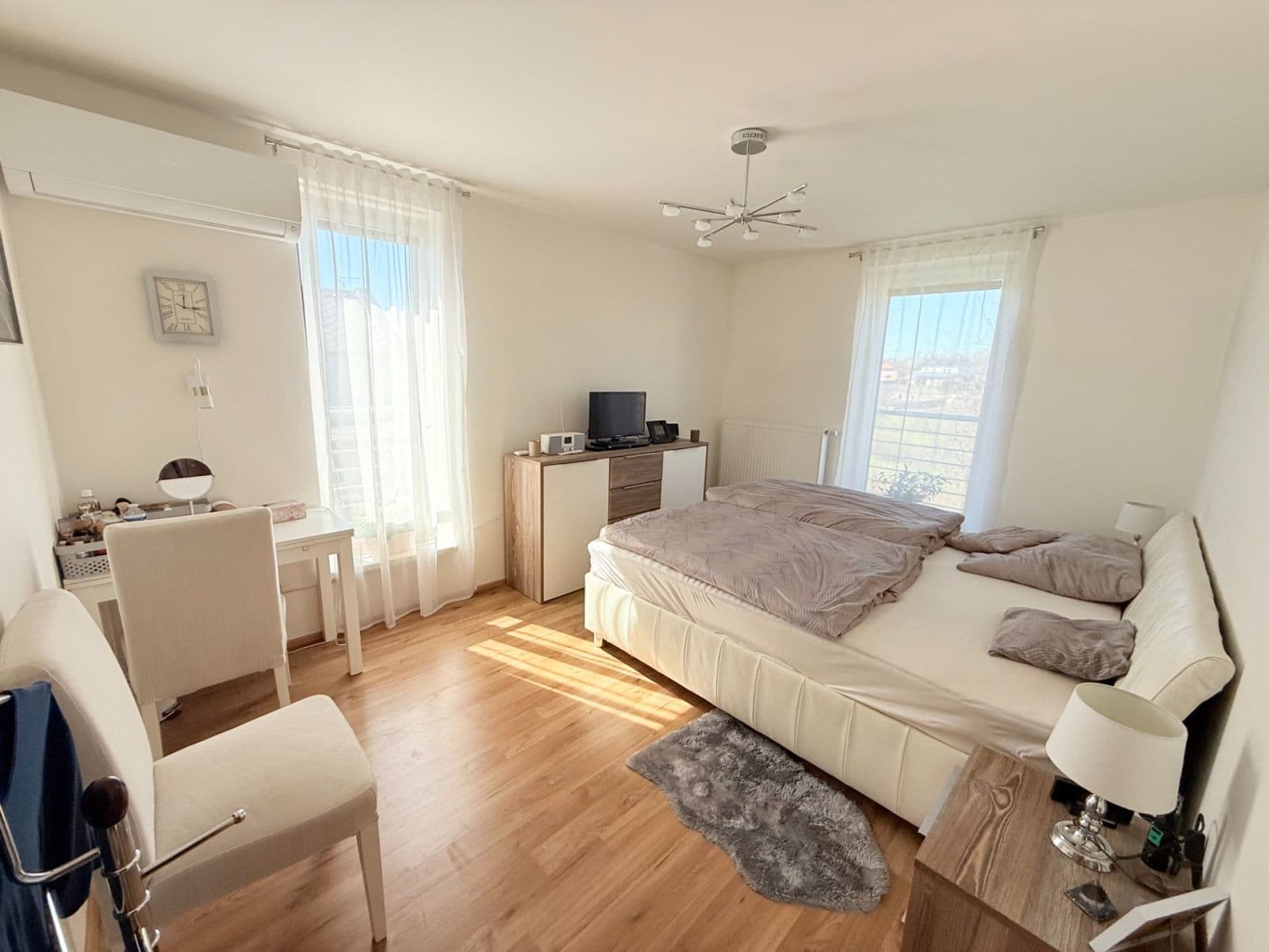 Prodej domu 120 m², pozemek 373 m², Na Obci, Hostouň, Středočeský kraj Prodej domu 120 m², pozemek 373 m², Na Obci, Hostouň, Středočeský kraj