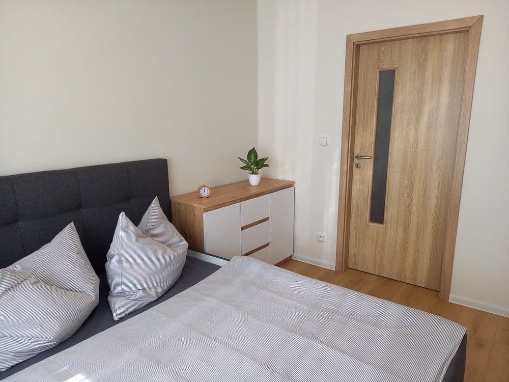 Pronájem bytu 2+kk 40 m², Mečíková, Praha, Praha Pronájem bytu 2+kk 40 m², Mečíková, Praha, Praha