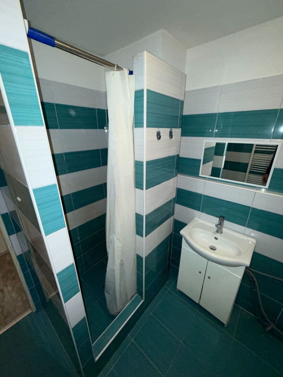 Prodej bytu 2+1 65 m², Aviatiků, Ostrava, Moravskoslezský kraj Prodej bytu 2+1 65 m², Aviatiků, Ostrava, Moravskoslezský kraj