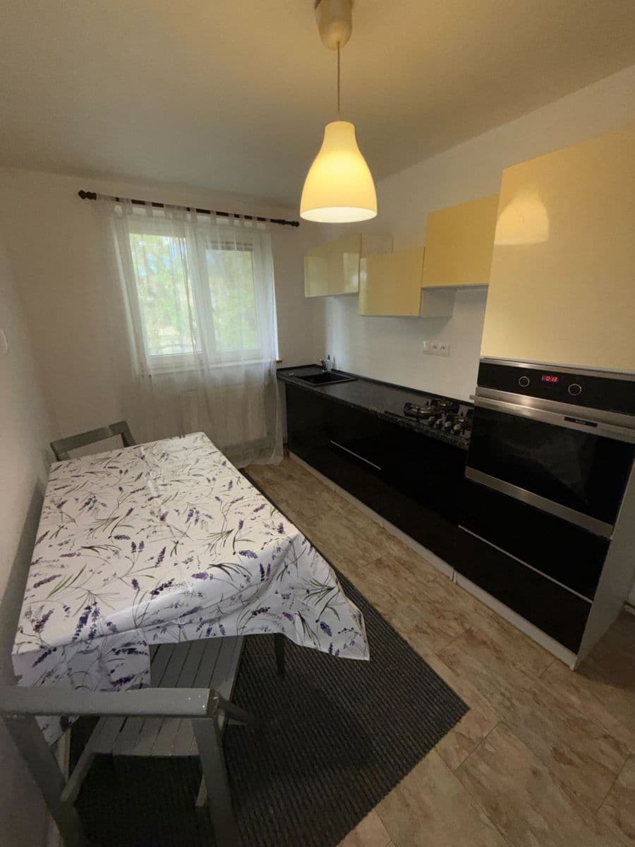 Prodej bytu 2+1 65 m², Aviatiků, Ostrava, Moravskoslezský kraj Prodej bytu 2+1 65 m², Aviatiků, Ostrava, Moravskoslezský kraj