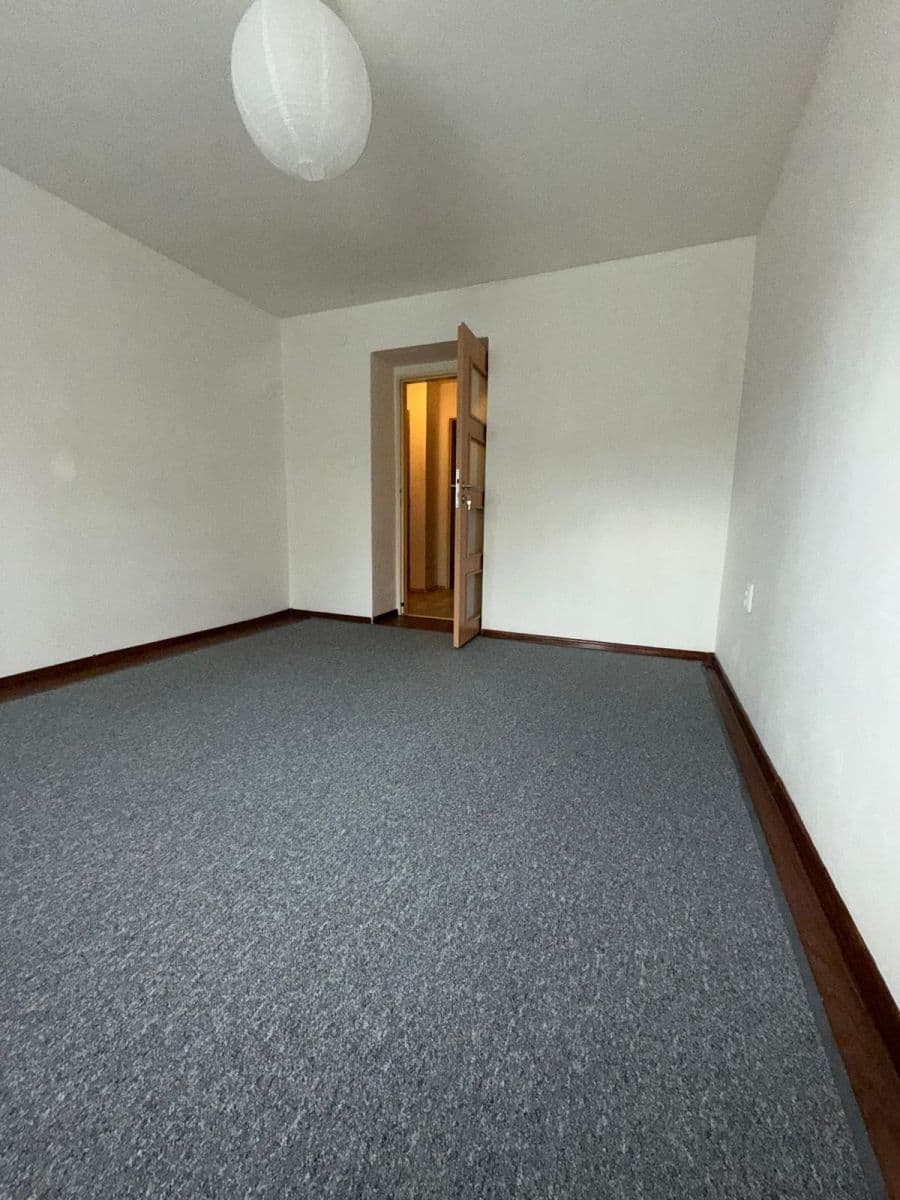 Prodej bytu 2+1 65 m², Aviatiků, Ostrava, Moravskoslezský kraj Prodej bytu 2+1 65 m², Aviatiků, Ostrava, Moravskoslezský kraj