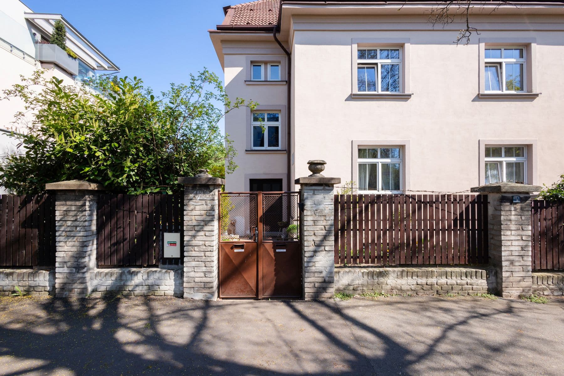 Prodej domu 450 m², pozemek 678 m², Nad Spádem, Praha, Praha Prodej domu 450 m², pozemek 678 m², Nad Spádem, Praha, Praha