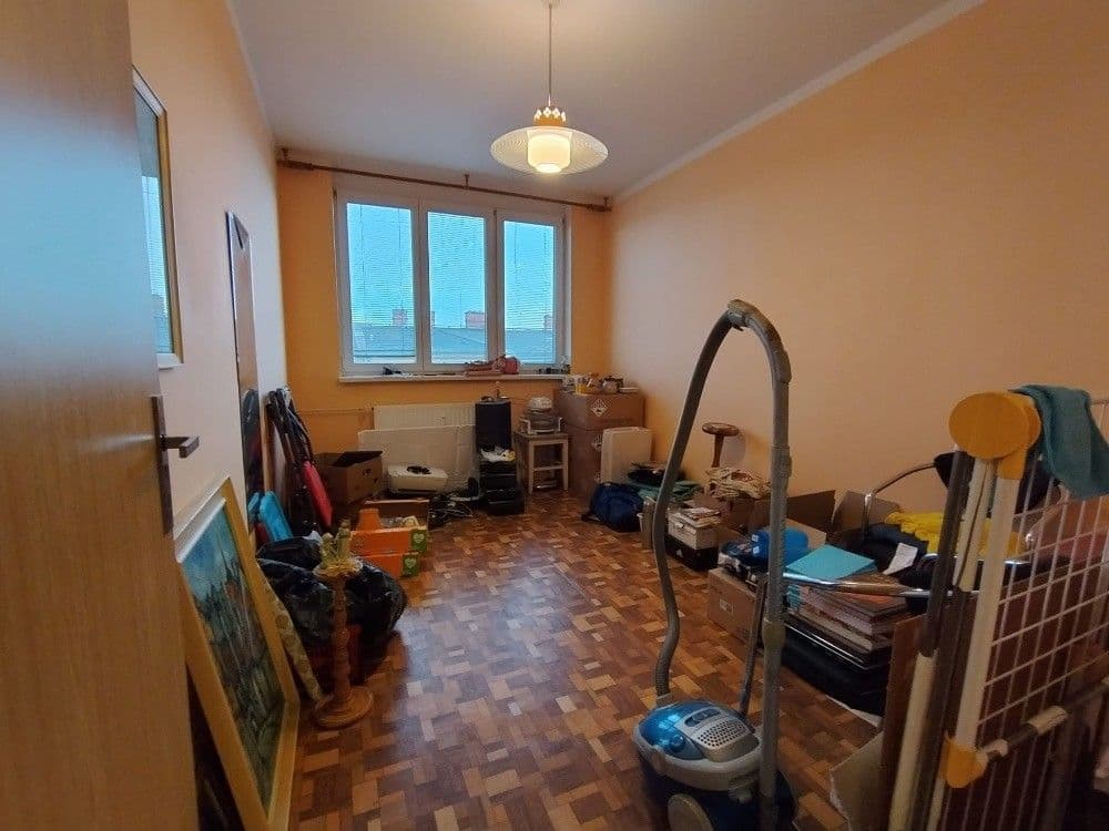 Prodej bytu 3+1 80 m², 30. dubna, Ostrava, Moravskoslezský kraj Prodej bytu 3+1 80 m², 30. dubna, Ostrava, Moravskoslezský kraj
