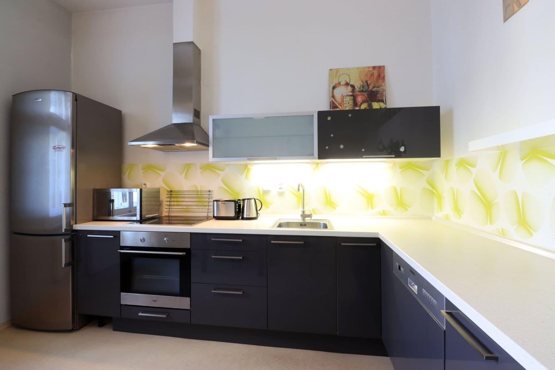 Pronájem bytu 2+1 83 m², Sudoměřská, Praha, Praha Pronájem bytu 2+1 83 m², Sudoměřská, Praha, Praha