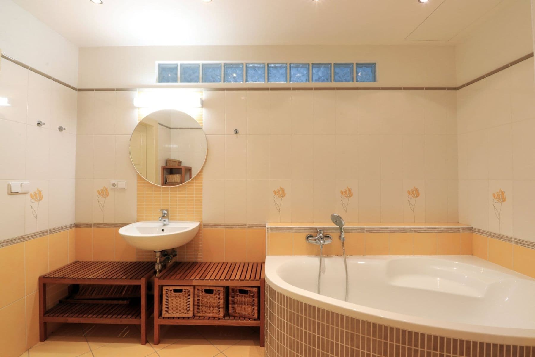 Pronájem bytu 2+1 83 m², Sudoměřská, Praha, Praha Pronájem bytu 2+1 83 m², Sudoměřská, Praha, Praha