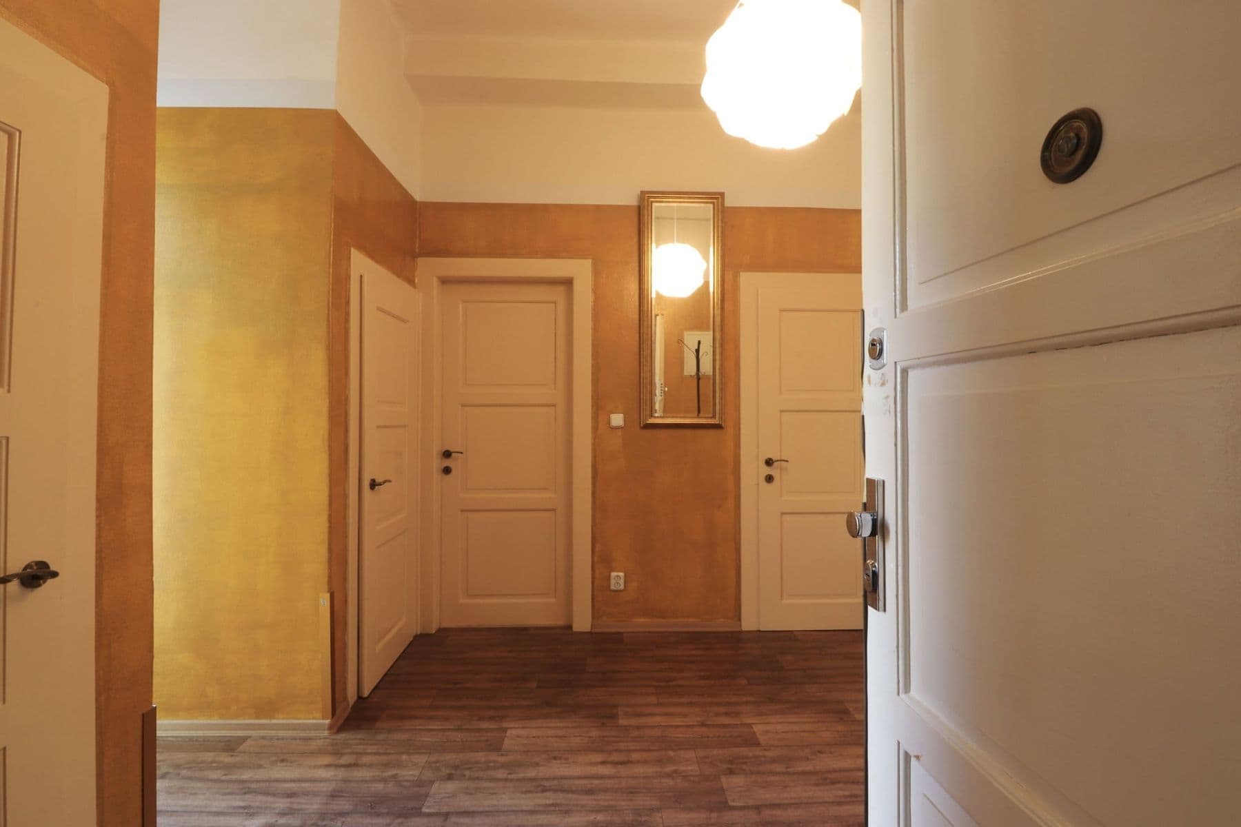 Pronájem bytu 2+1 83 m², Sudoměřská, Praha, Praha Pronájem bytu 2+1 83 m², Sudoměřská, Praha, Praha