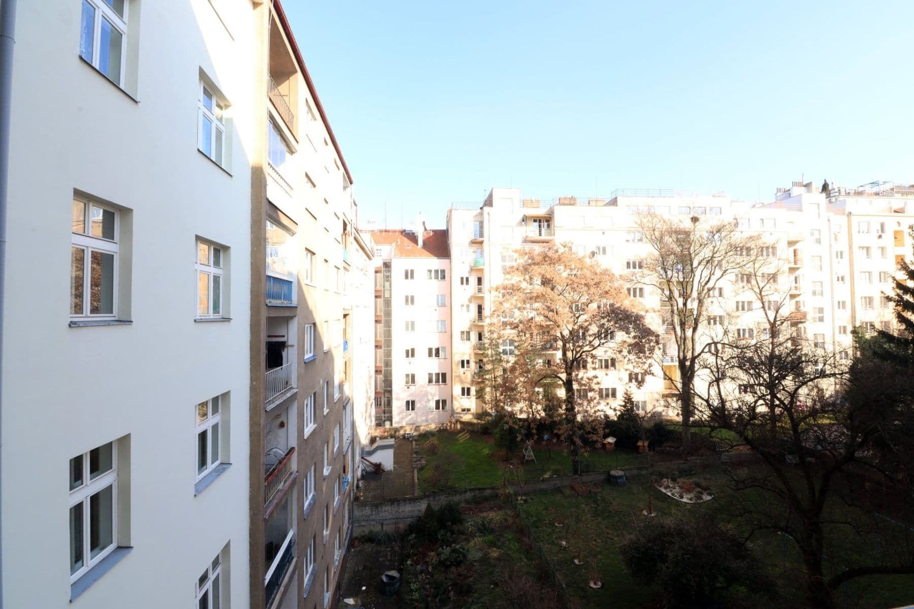 Pronájem bytu 2+1 83 m², Sudoměřská, Praha, Praha Pronájem bytu 2+1 83 m², Sudoměřská, Praha, Praha
