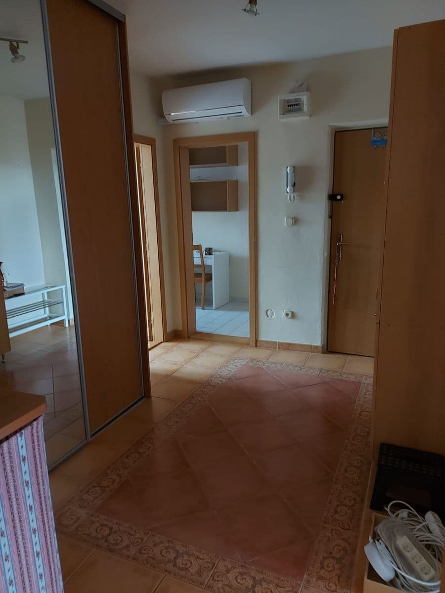 Pronájem bytu 2+1 64 m², A. Hlinku, Zvolen, Banskobystrický kraj Pronájem bytu 2+1 64 m², A. Hlinku, Zvolen, Banskobystrický kraj