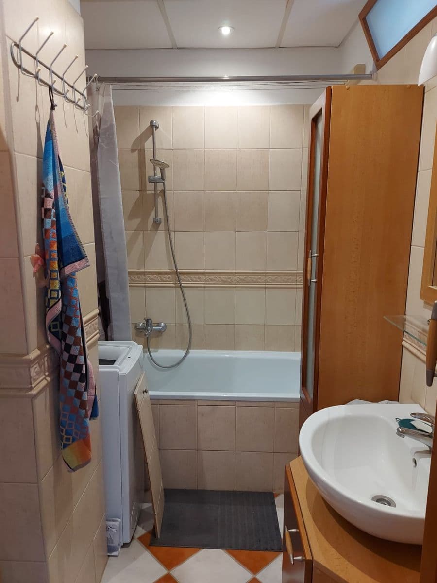 Pronájem bytu 2+1 64 m², A. Hlinku, Zvolen, Banskobystrický kraj Pronájem bytu 2+1 64 m², A. Hlinku, Zvolen, Banskobystrický kraj