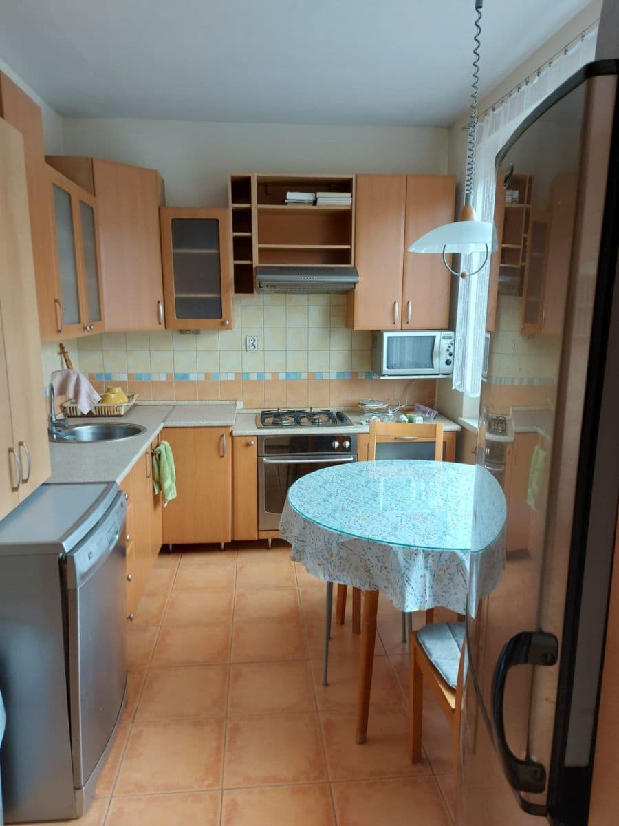 Pronájem bytu 2+1 64 m², A. Hlinku, Zvolen, Banskobystrický kraj Pronájem bytu 2+1 64 m², A. Hlinku, Zvolen, Banskobystrický kraj