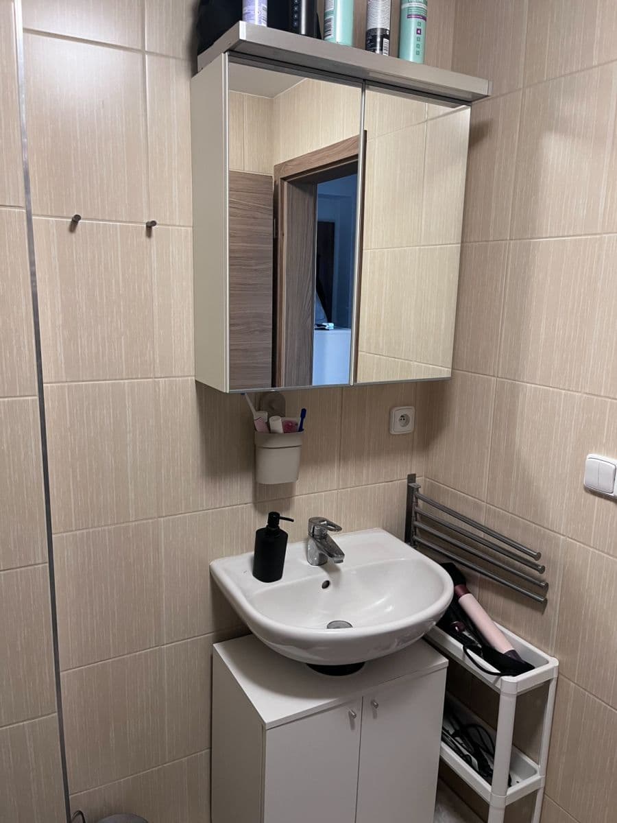 Pronájem bytu 1+1 33 m², Kotíkova, Praha, Praha Pronájem bytu 1+1 33 m², Kotíkova, Praha, Praha
