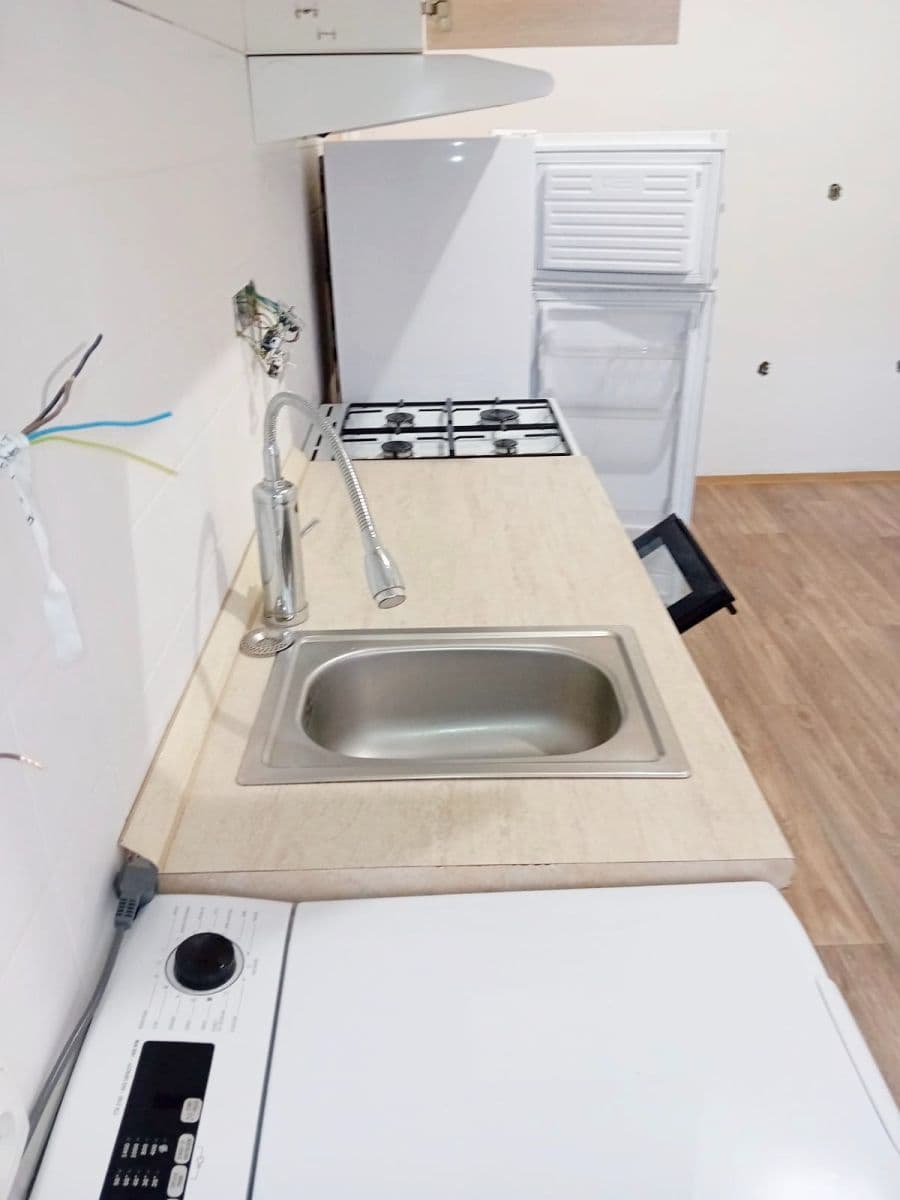 Pronájem bytu 2+kk 40 m², Parléřova, Praha, Praha Pronájem bytu 2+kk 40 m², Parléřova, Praha, Praha