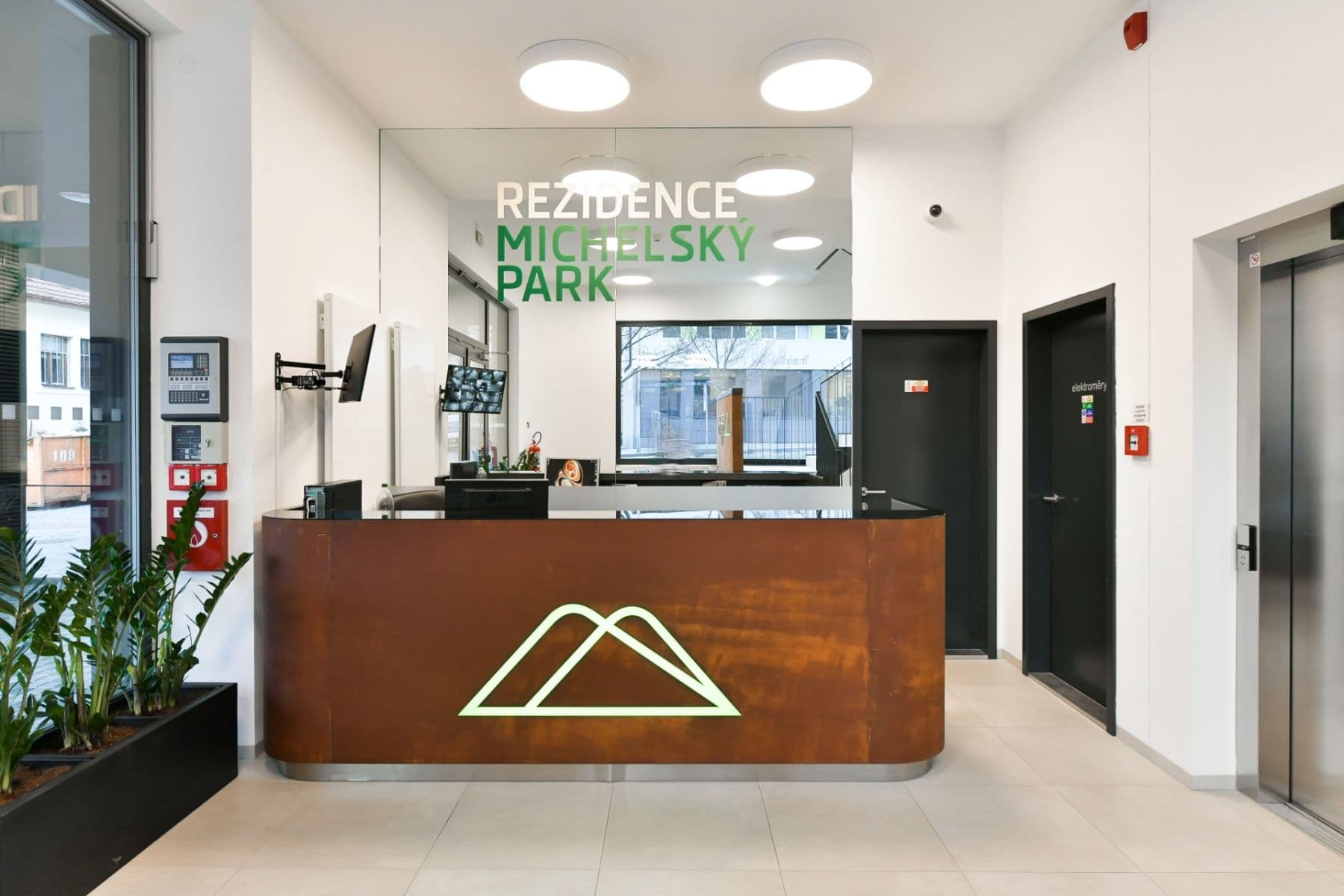 Pronájem bytu 2+kk 52 m², Michelská, Praha, Praha Pronájem bytu 2+kk 52 m², Michelská, Praha, Praha