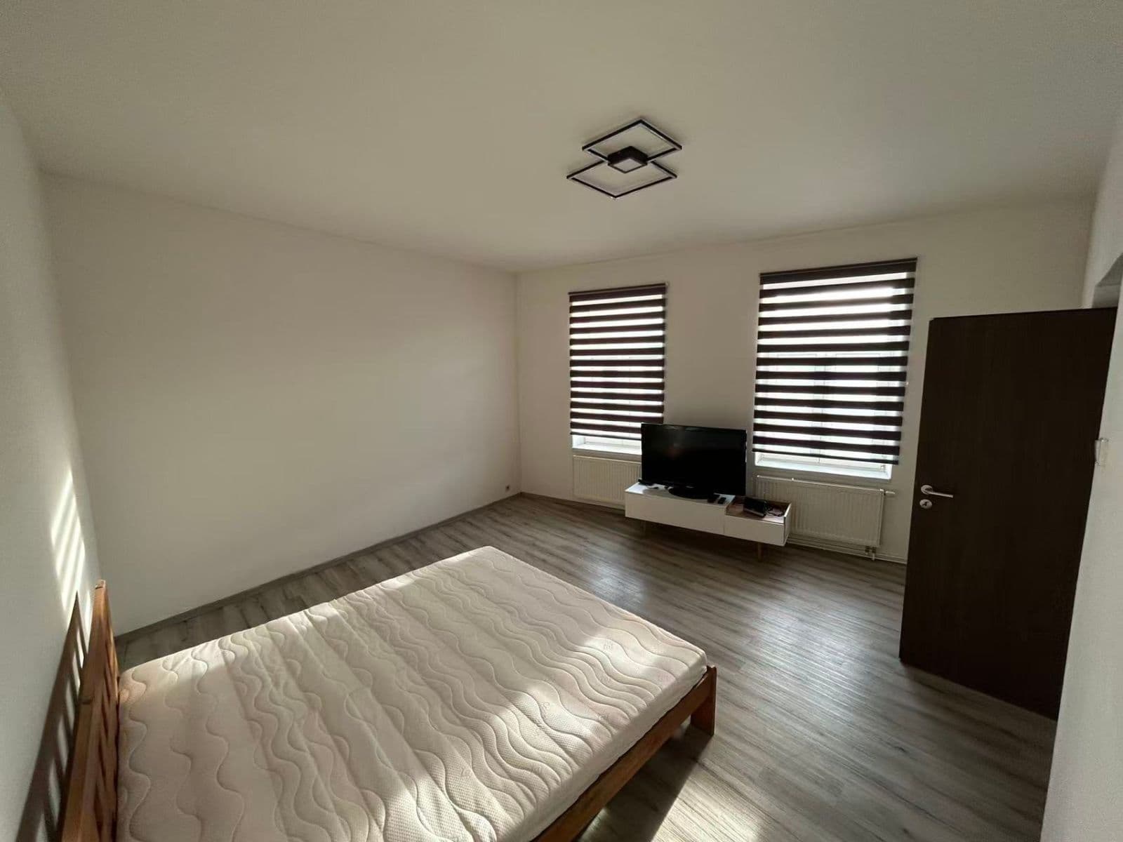 Pronájem bytu 2+1 65 m², Dr. Milady Horákové, Liberec, Liberecký kraj Pronájem bytu 2+1 65 m², Dr. Milady Horákové, Liberec, Liberecký kraj