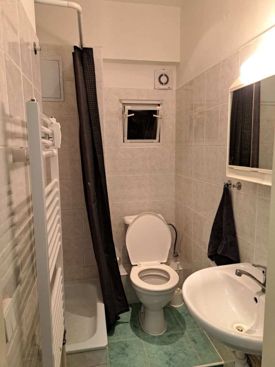 Pronájem bytu 1+kk 30 m², Vinohradská, Praha, Praha Pronájem bytu 1+kk 30 m², Vinohradská, Praha, Praha