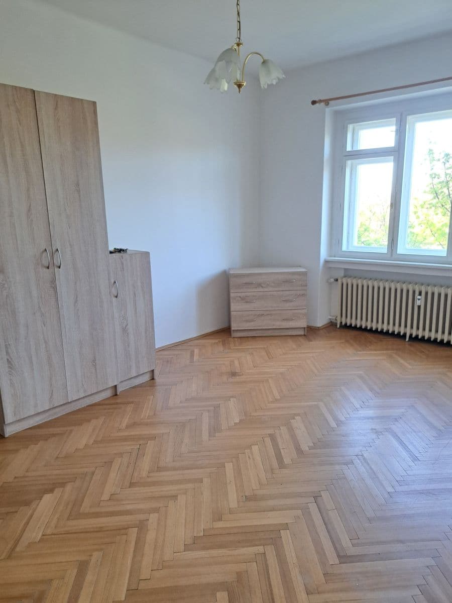 Pronájem bytu 1+kk 30 m², Vinohradská, Praha, Praha Pronájem bytu 1+kk 30 m², Vinohradská, Praha, Praha