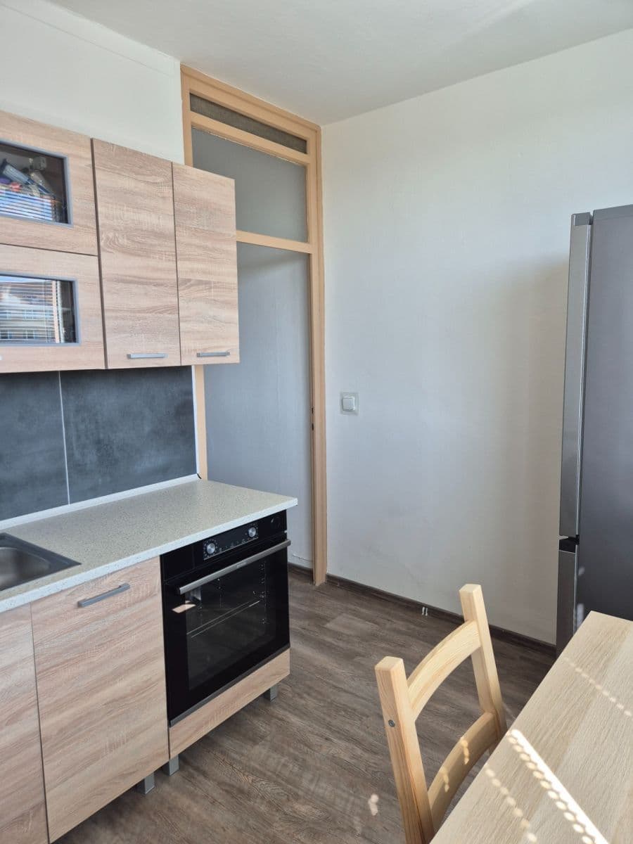 Prodej bytu 1+1 36 m², Na Robinsonce, Ostrava, Moravskoslezský kraj Prodej bytu 1+1 36 m², Na Robinsonce, Ostrava, Moravskoslezský kraj